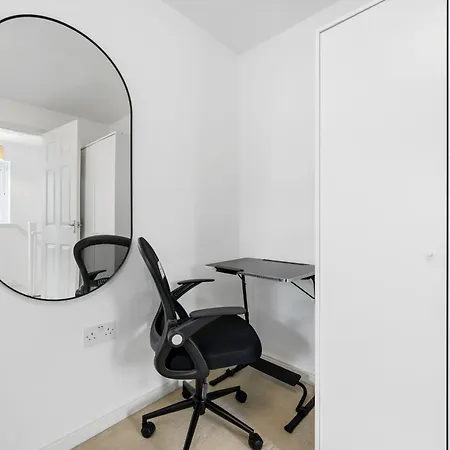 Coop Live Arena & Etihad Stadium Comfy Getaway House , 6Mins To Manchester City Center With Wifi & Free Private Parking Esterno foto