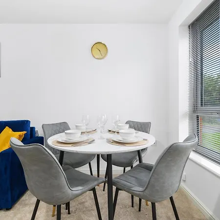 Coop Live Arena & Etihad Stadium Comfy Getaway House , 6Mins To Manchester City Center With Wifi & Free Private Parking Esterno foto